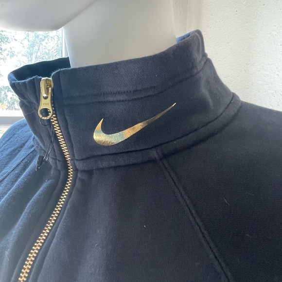Nike Funnel Neck 1/2 zip Sweater - Picture 3 of 9